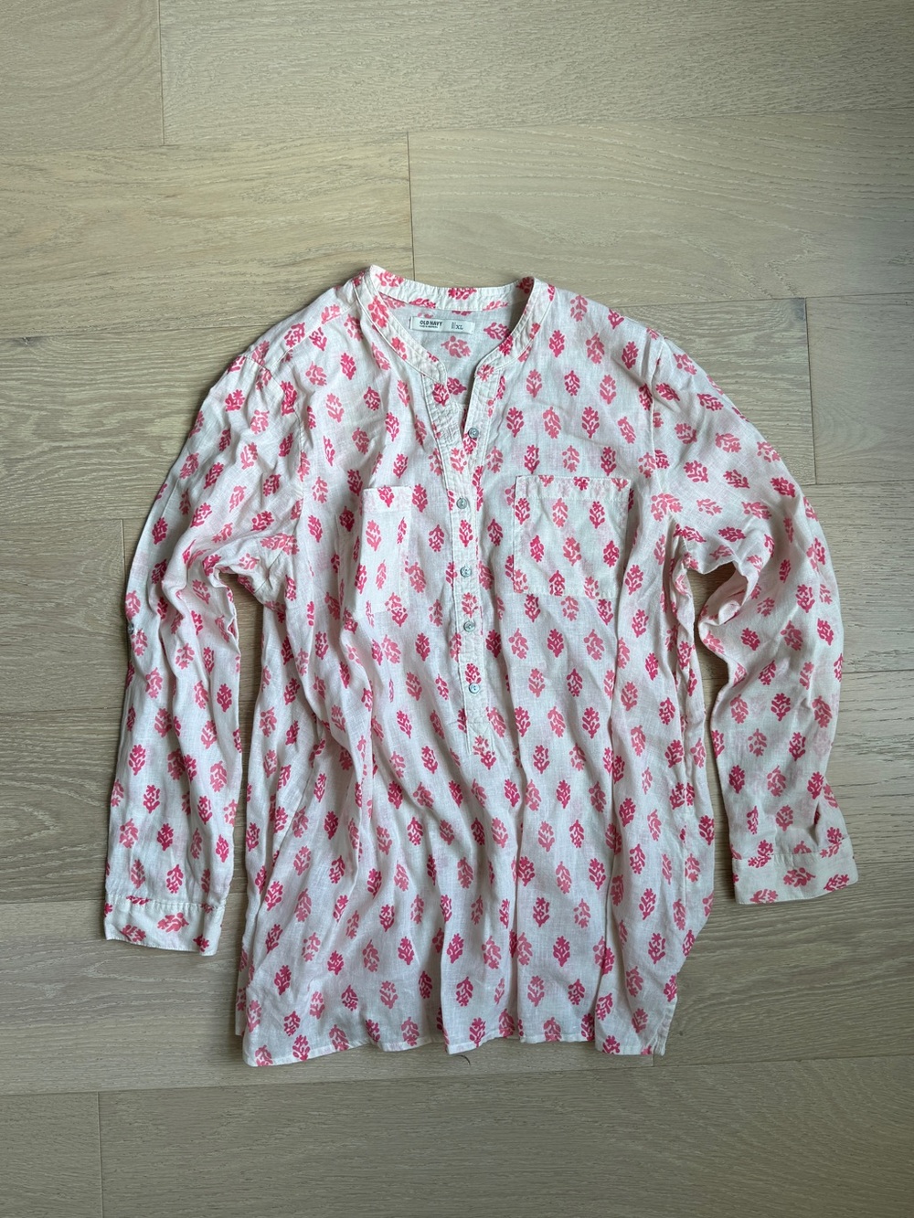 Mixed Women's Tops Bundle - Loft, Old Navy, World Market, Land’s End - Picture 3 of 6